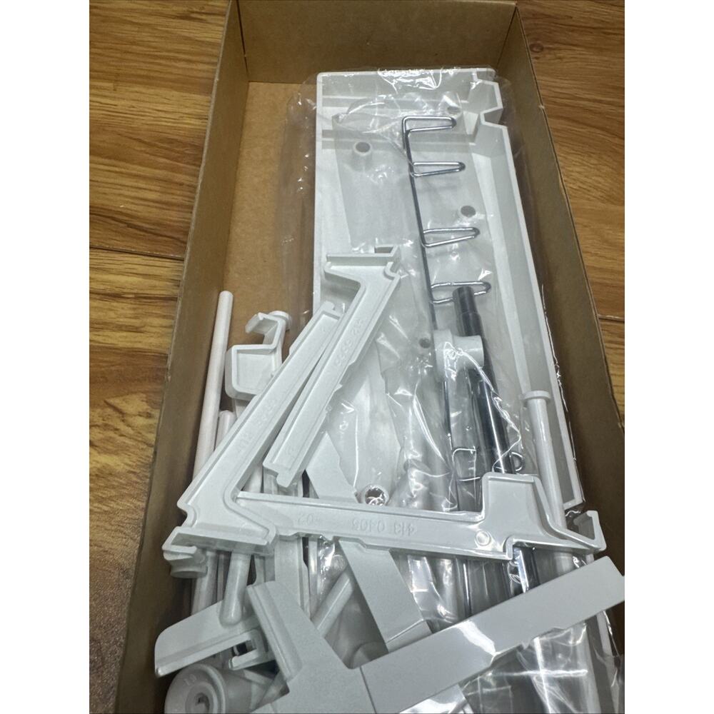 Husqvarna Viking 8 Spool Thread Rack For Multi Machine Models~New - Picture 5 of 8